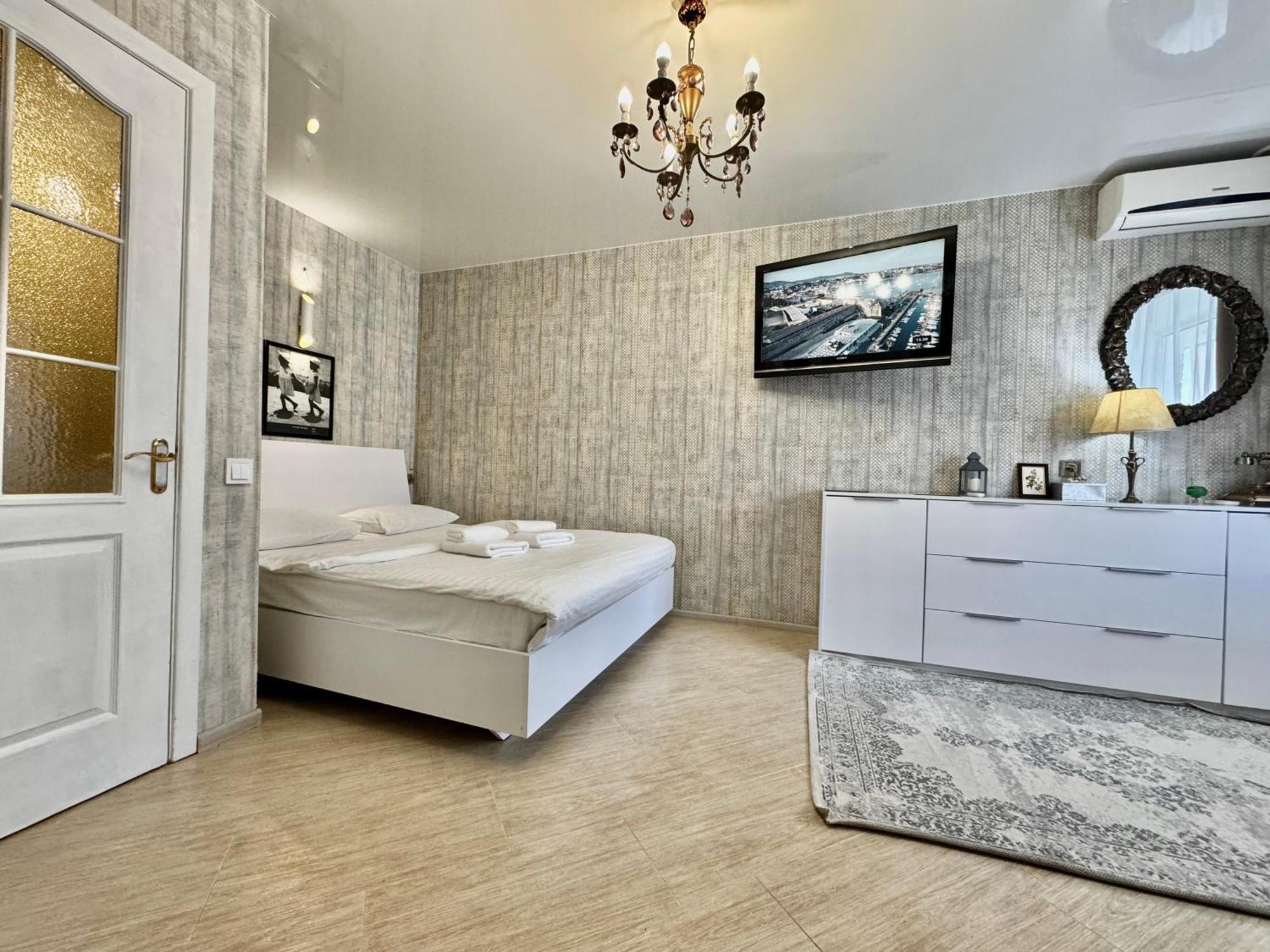Apartpoltava Смак Італії У Самому Центрі Полтави , Білосніжна Студія В Новобудові, Банківський Чек Extérieur photo